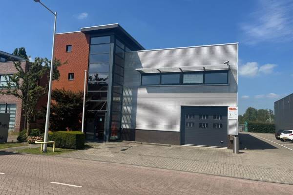 Bedrijfsruimte Bedrijfsweg 7 Lopik