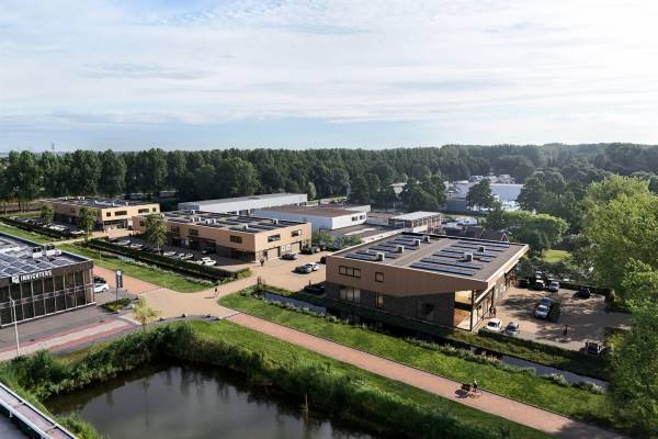 Bedrijfsruimte Steenbakkerij 18a Nieuwerkerk aan den IJssel