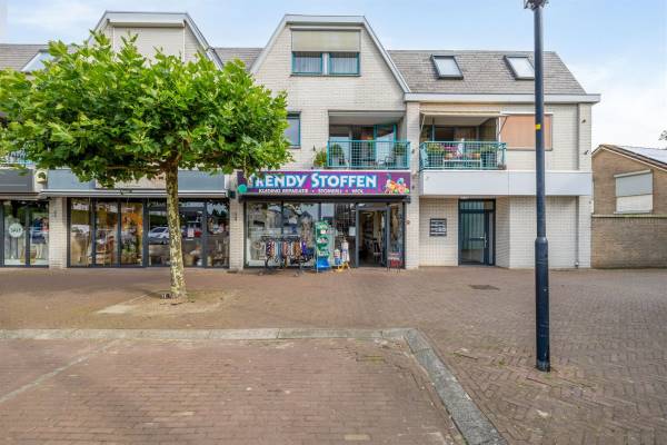 Winkelruimte Dorpsplein 28 Beneden-Leeuwen