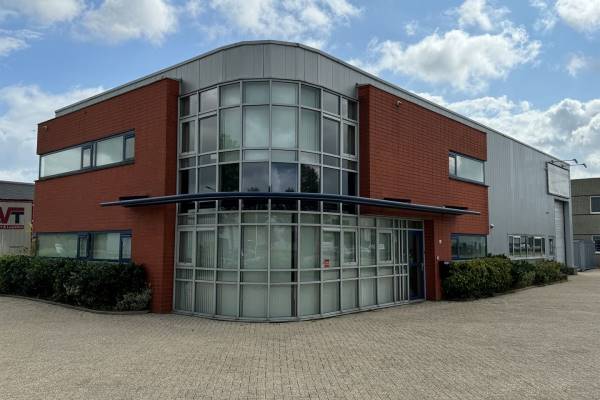 Bedrijfsruimte Newtonstraat 30 Heerhugowaard