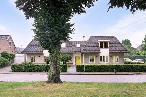 Maatschappelijk vastgoed Stationsweg 2-4 Olst