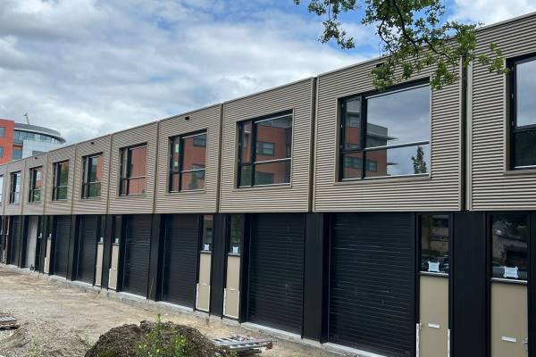 Bedrijfsruimte de Waal 20H Best