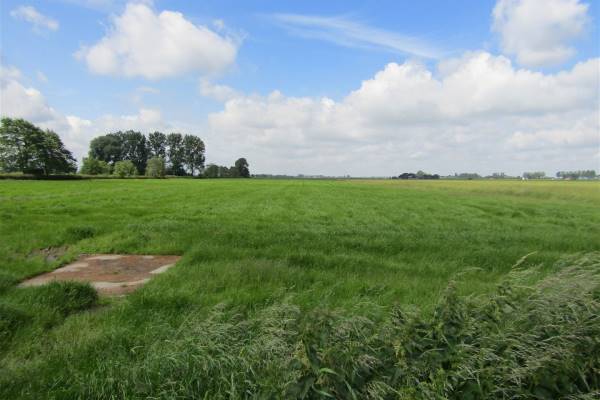 Agrarische grond Cultuurgrond Biesheuvelweg Wijk en Aalburg