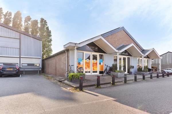 Winkelruimte Dorpsstraat 141a Zevenhuizen (ZH)