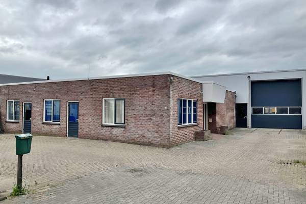 Bedrijfsruimte van Leeuwenhoekweg 6 Winterswijk
