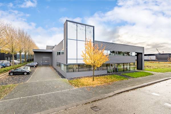 Bedrijfsruimte Dirk Storklaan 23- 24 Hoofddorp