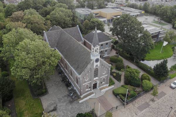 Maatschappelijk vastgoed Nieuweweg 13- 15 Anna Paulowna
