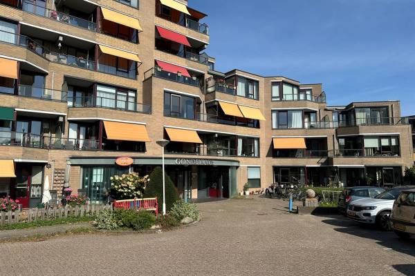 Bedrijfsruimte Gondelkade 32 Zoetermeer
