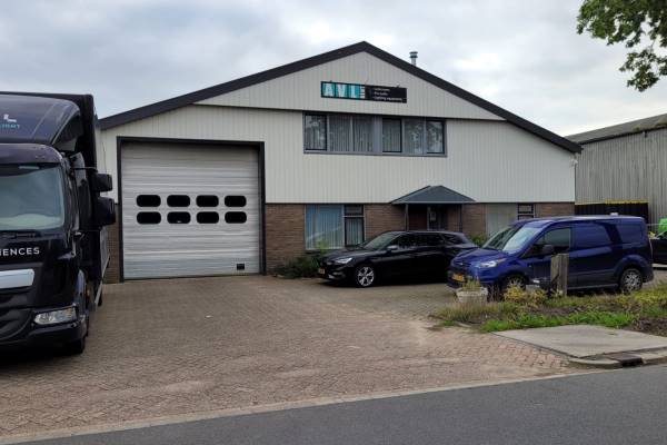 Bedrijfsruimte Nijverheidsweg 20 Wervershoof
