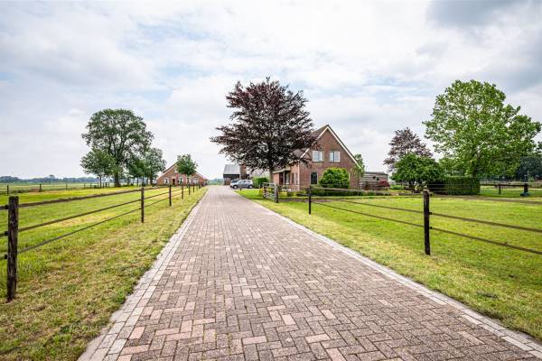 Agrarisch bedrijf Toeslagweg 1a Radewijk