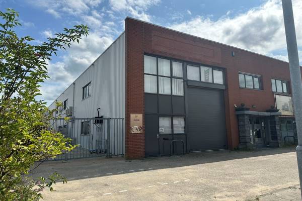 Bedrijfsruimte Van Voordenpark 9a Zaltbommel