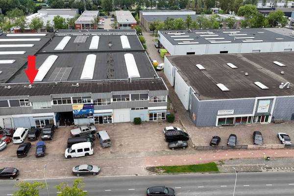 Bedrijfsruimte Laurens Jzn. Costerstraat 1 Oud-Beijerland