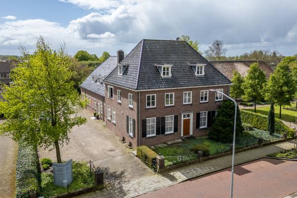 Kantoorruimte Zandstraat 17 Beneden-Leeuwen