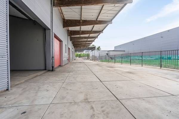 Bedrijfsruimte Van IJsendijkstraat 180 Purmerend