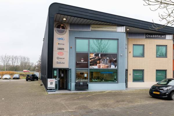 Bedrijfsruimte Hoogstad 251 Vlaardingen