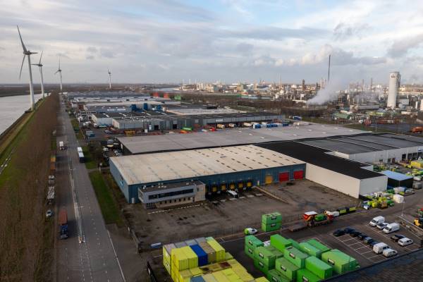 Bedrijfsruimte Nieuwesluisweg 184 Botlek Rotterdam