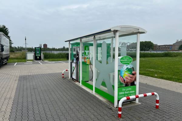 Verhard buitenterrein H.M. Brouwerstraat Winschoten