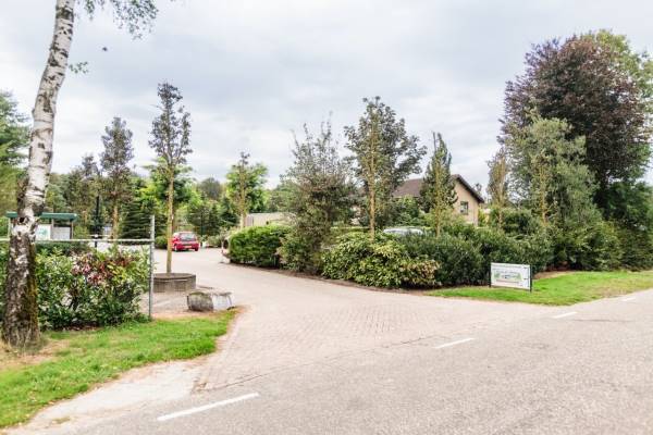 Bedrijfsruimte Oirschotsedijk 9 Wintelre