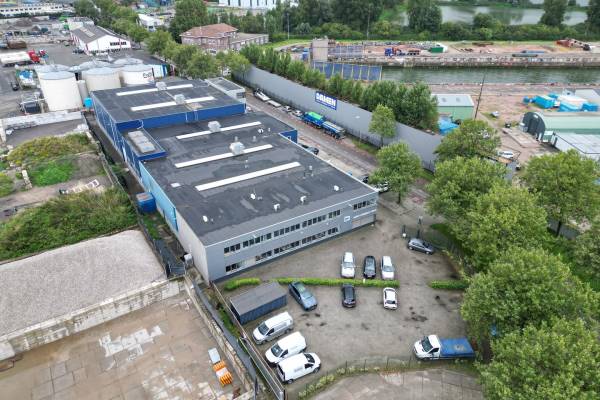 Bedrijfsruimte Nieuwe Waterwegstraat 5 Schiedam