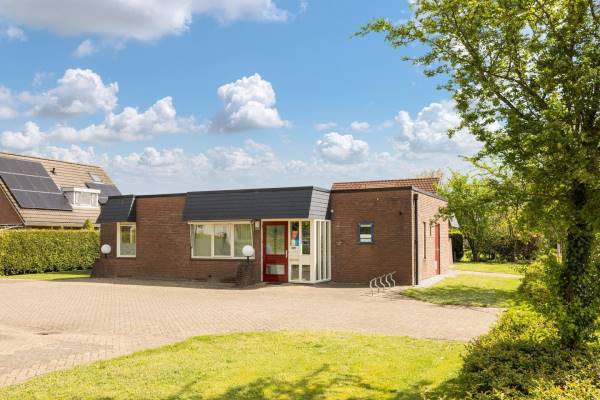 Kantoorruimte Ds. C.Keersstraat 1 Lemelerveld