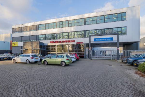 Bedrijfsruimte Hoge Rijndijk 285 Zoeterwoude