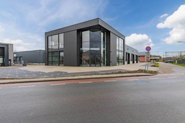 Bedrijfsruimte Oude Stationsstraat 25- 27 Heeze