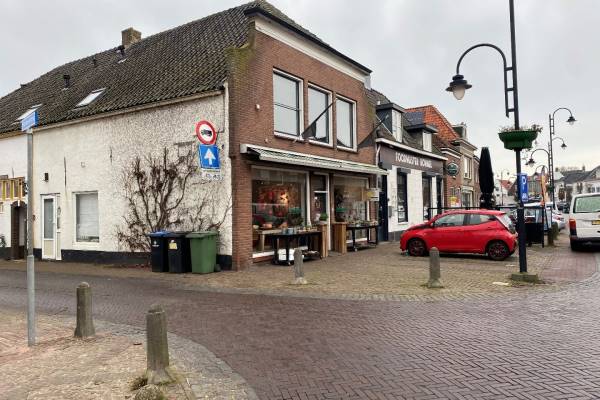 Winkelruimte Dorpsstraat 81 Lexmond