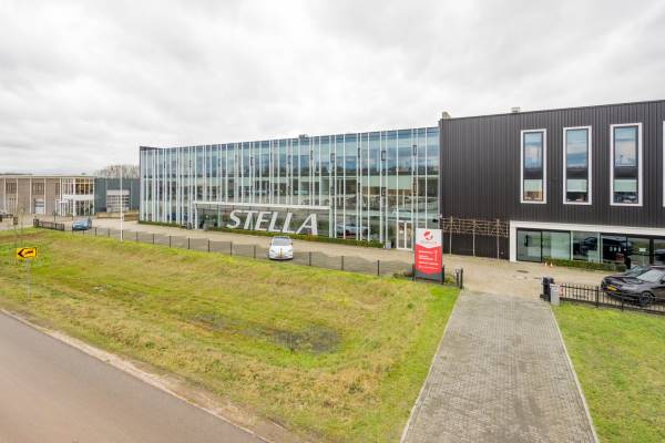 Bedrijfsruimte Oosteinderweg 90 Nunspeet