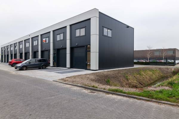 Bedrijfsruimte Harregatplein 12 Zuidland