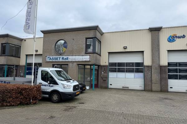 Bedrijfsruimte Saal van Zwanenbergweg 4 Tilburg