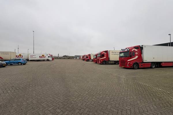 Verhard buitenterrein Bellstraat Heerhugowaard