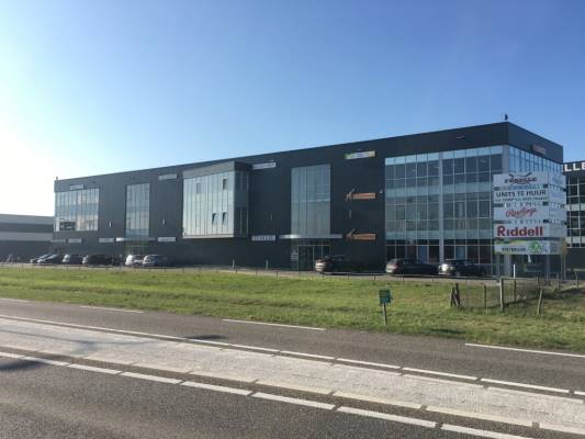 Bedrijfsruimte Marie Curieweg 1 Roermond