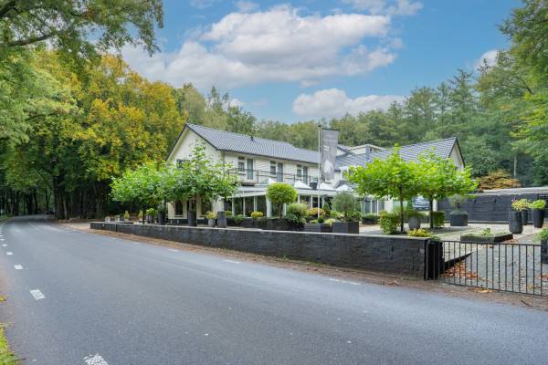 Horecagelegenheid Apeldoornseweg 30 Hoenderloo (Gem. Apeldoorn)