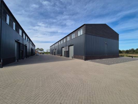 Bedrijfsruimte Slijkwellsestraat 20-d 3 Well (GE)