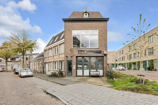 Bedrijfsruimte Hoge Steenweg 75 Breda