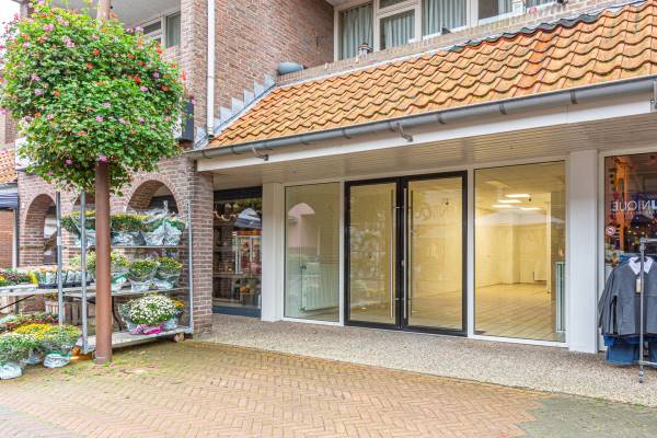 Winkelruimte Marktstraat 14 Dedemsvaart