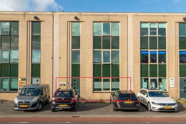 Kantoorruimte Dr. C.J.K. van Aalstweg 13-B Hoorn (NH)