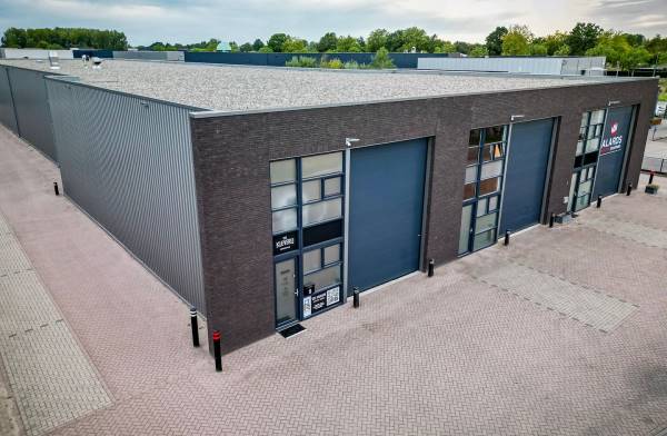 Bedrijfsruimte Mommesstraat 8 Sevenum