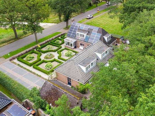 Bedrijfsruimte Zuideinde 1 Exloo