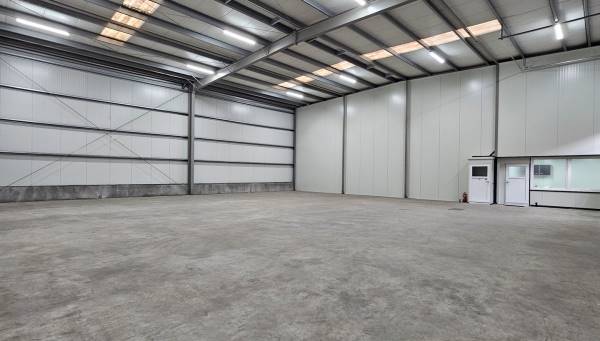 Bedrijfsruimte Nijverheidsweg 19- 03 Udenhout