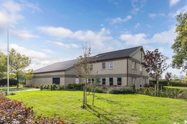 Bedrijfsruimte Wytlânsdykje 3 Nijemirdum