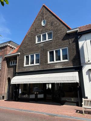 Winkelruimte Steenweg 32-A Helmond