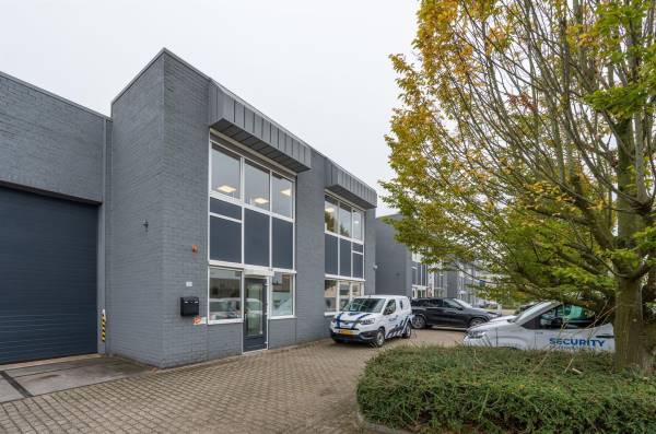Bedrijfsruimte Wilgenkade 11 Houten