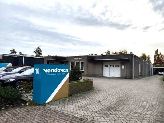 Bedrijfsruimte Slibbroek 10 Hilvarenbeek