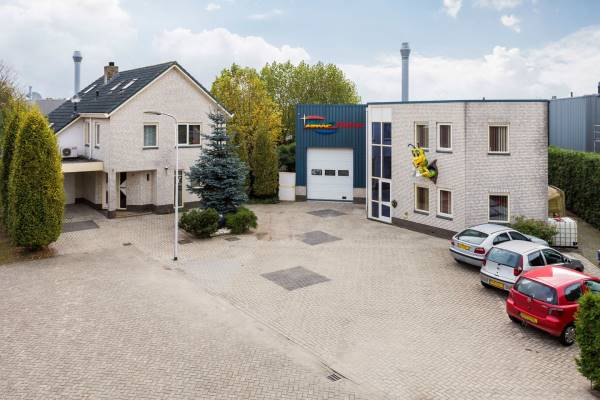 Bedrijfsruimte Uilenbroekstraat 70- 72 Heeten
