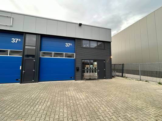 Bedrijfsruimte Jaargetijdenweg 37- 6 Enschede