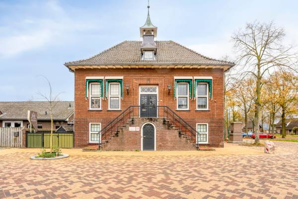Kantoorruimte Raadhuisplein 9 Heeswijk-Dinther