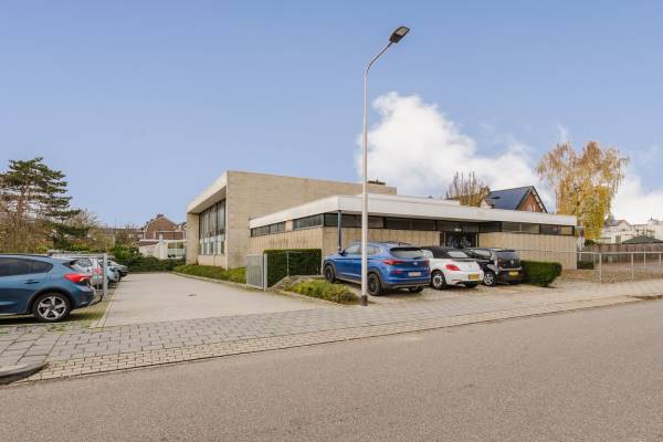 Maatschappelijk vastgoed Willem-Sophiaplein 5 Kerkrade