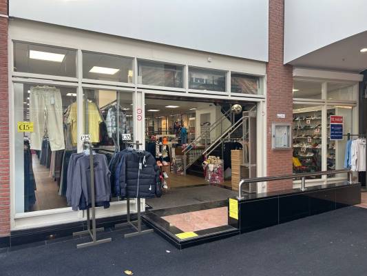 Winkelruimte De Symfonie 83 Nieuw-Vennep