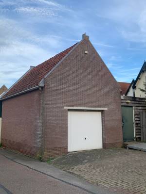 Bedrijfsruimte Dorpsstraat 1 Zwartewaal